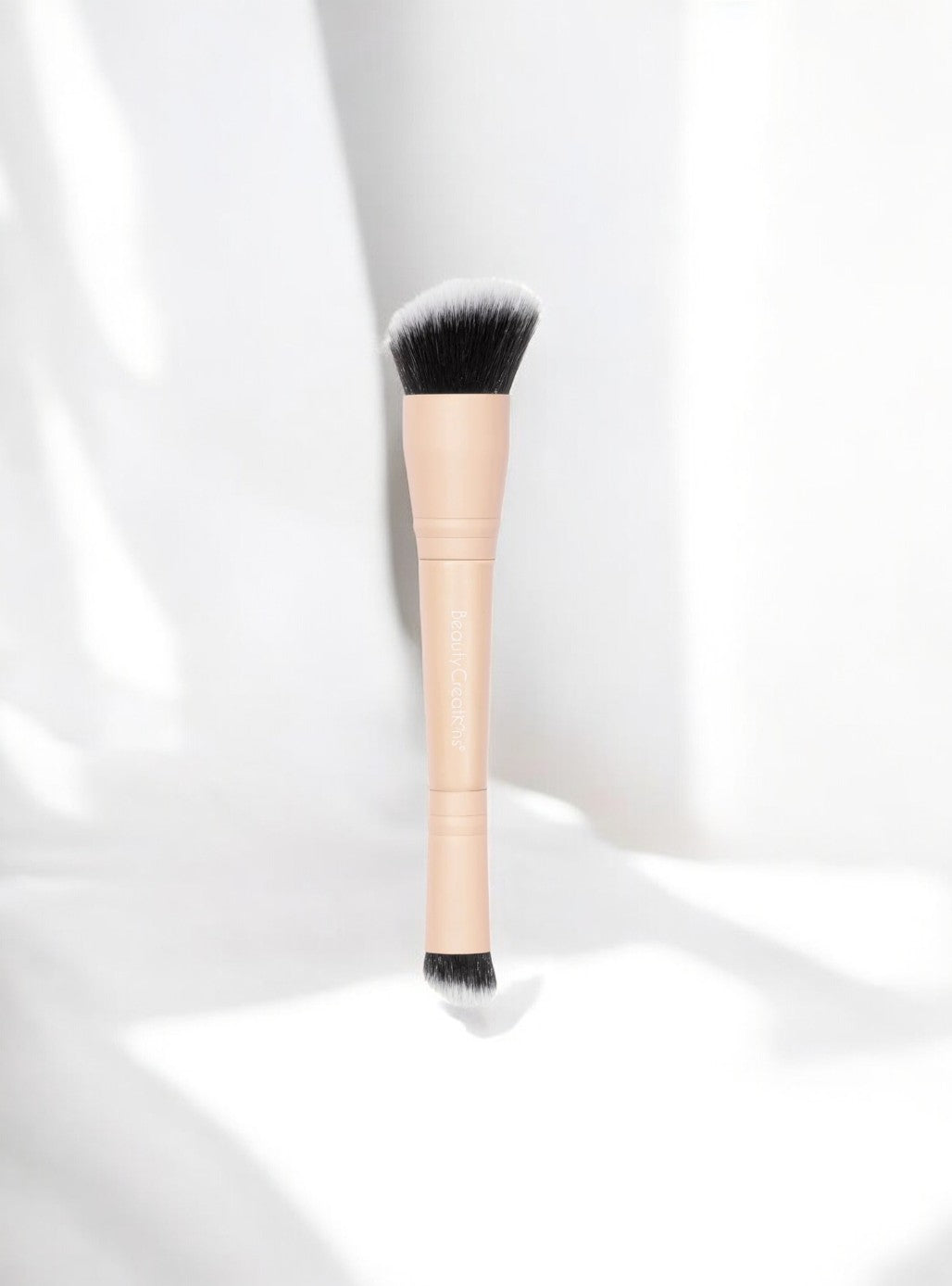 Paleta Corrector y contorno en crema Snatchural Set Bronze Palette + brocha Beauty Creations