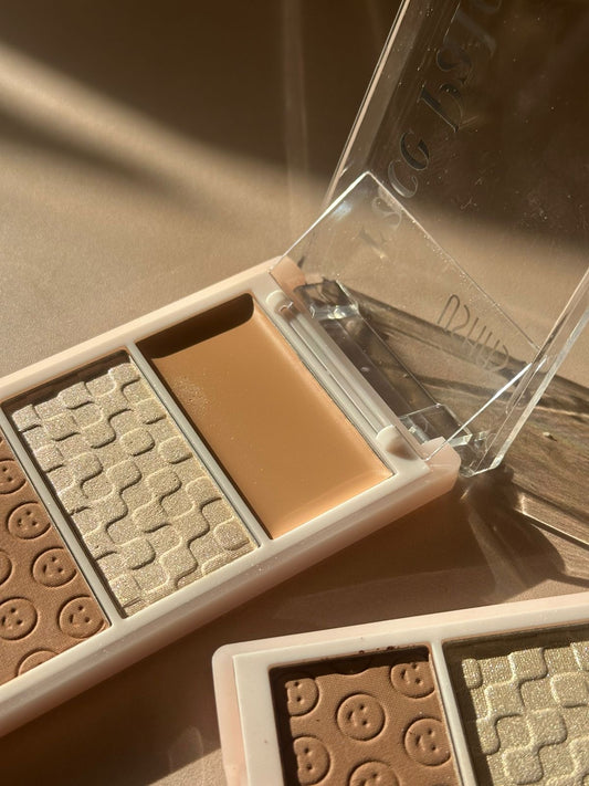 Paleta Trío Contorno + Iluminador Ushas