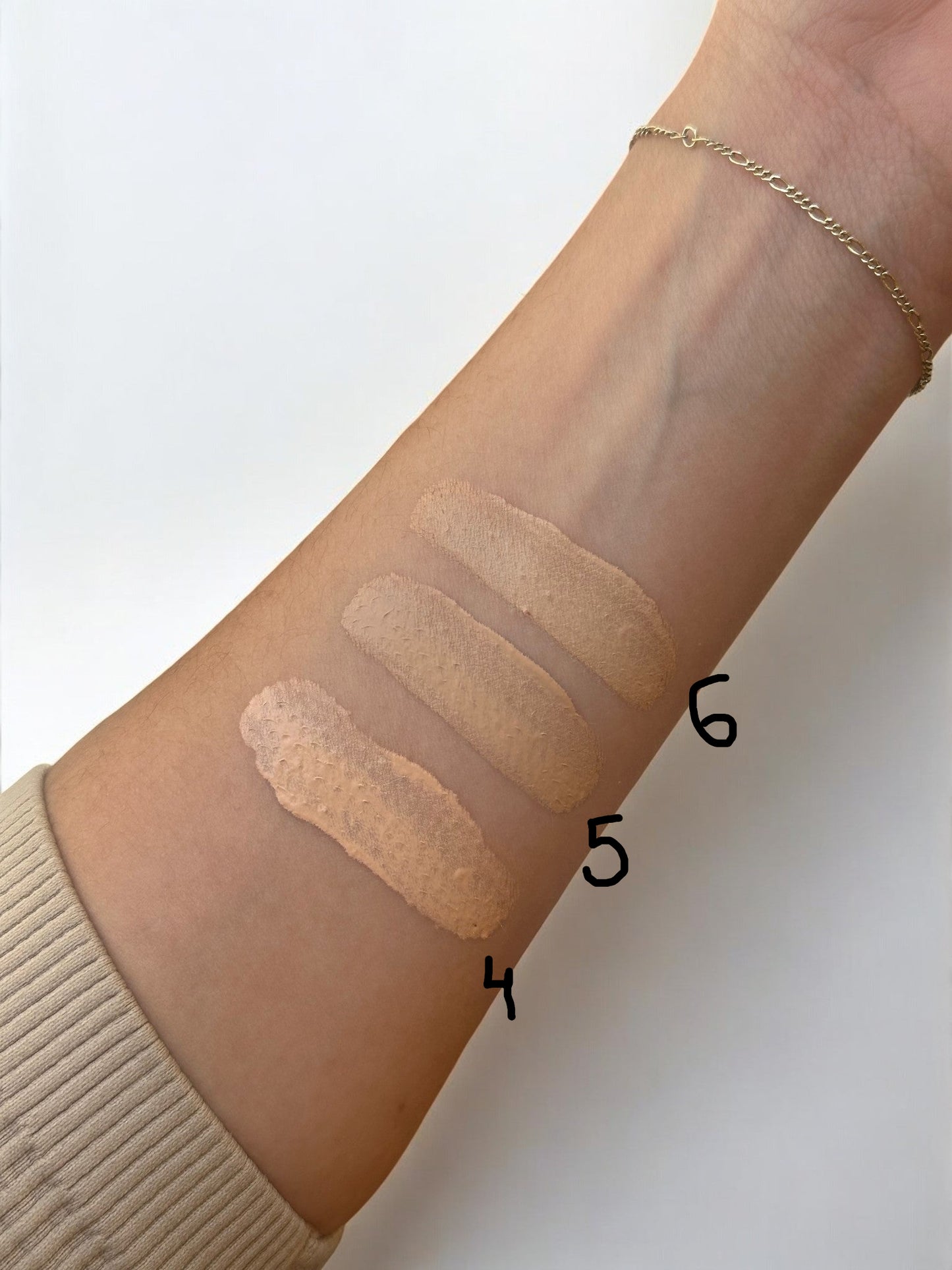 Base líquida USHAS – Foundation 16H Lasting Moisture