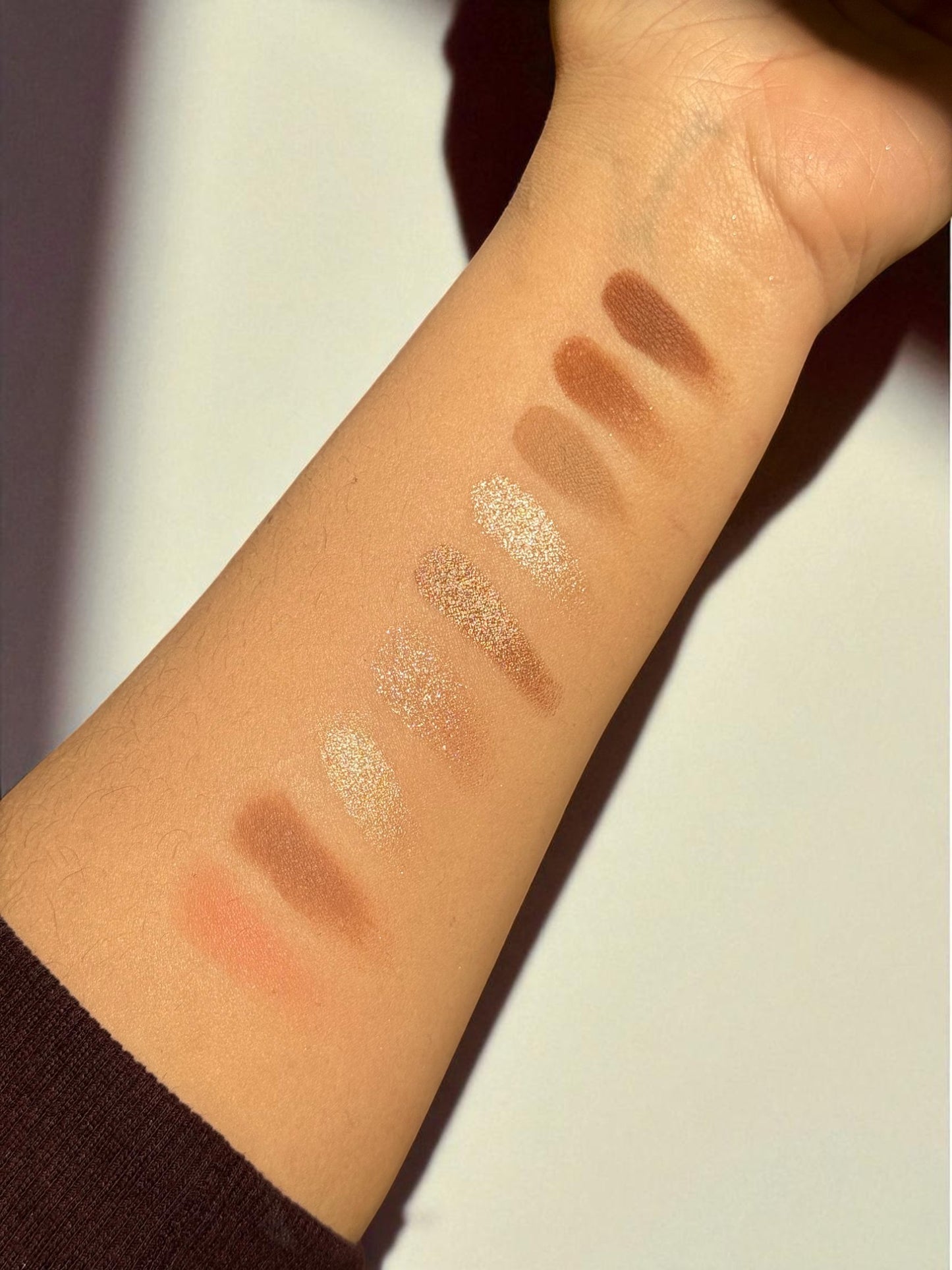 Paleta de sombra Mesh Gradient Febble