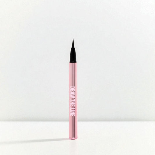 Delineador de Ojos Draw The Liner ON POINT Beauty Creations